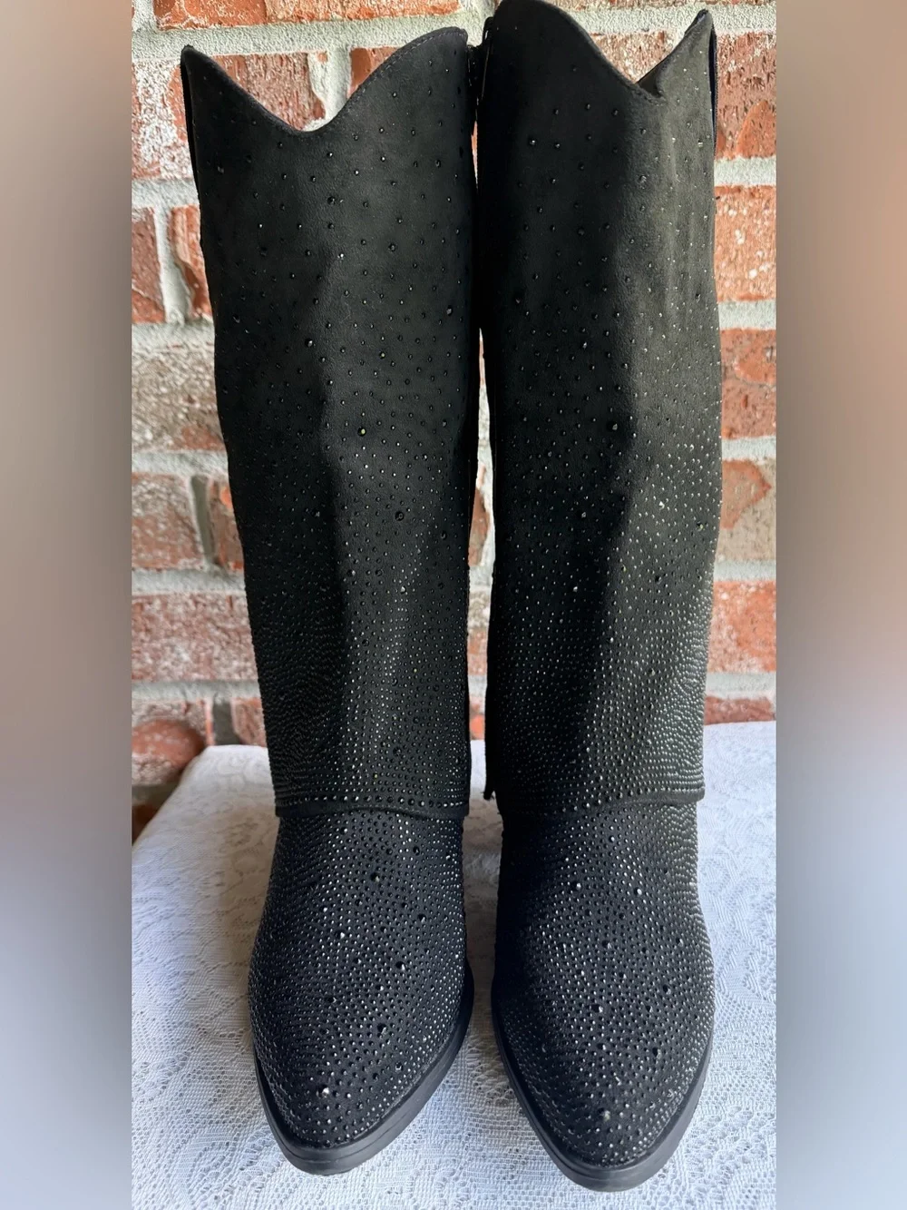 Pierre Dumas Wilder-49 black knee hi boots size 8.5